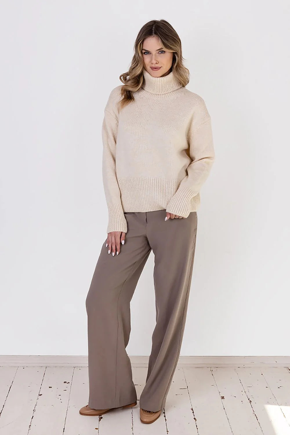 Turtleneck Sweater Model 187211 MKM